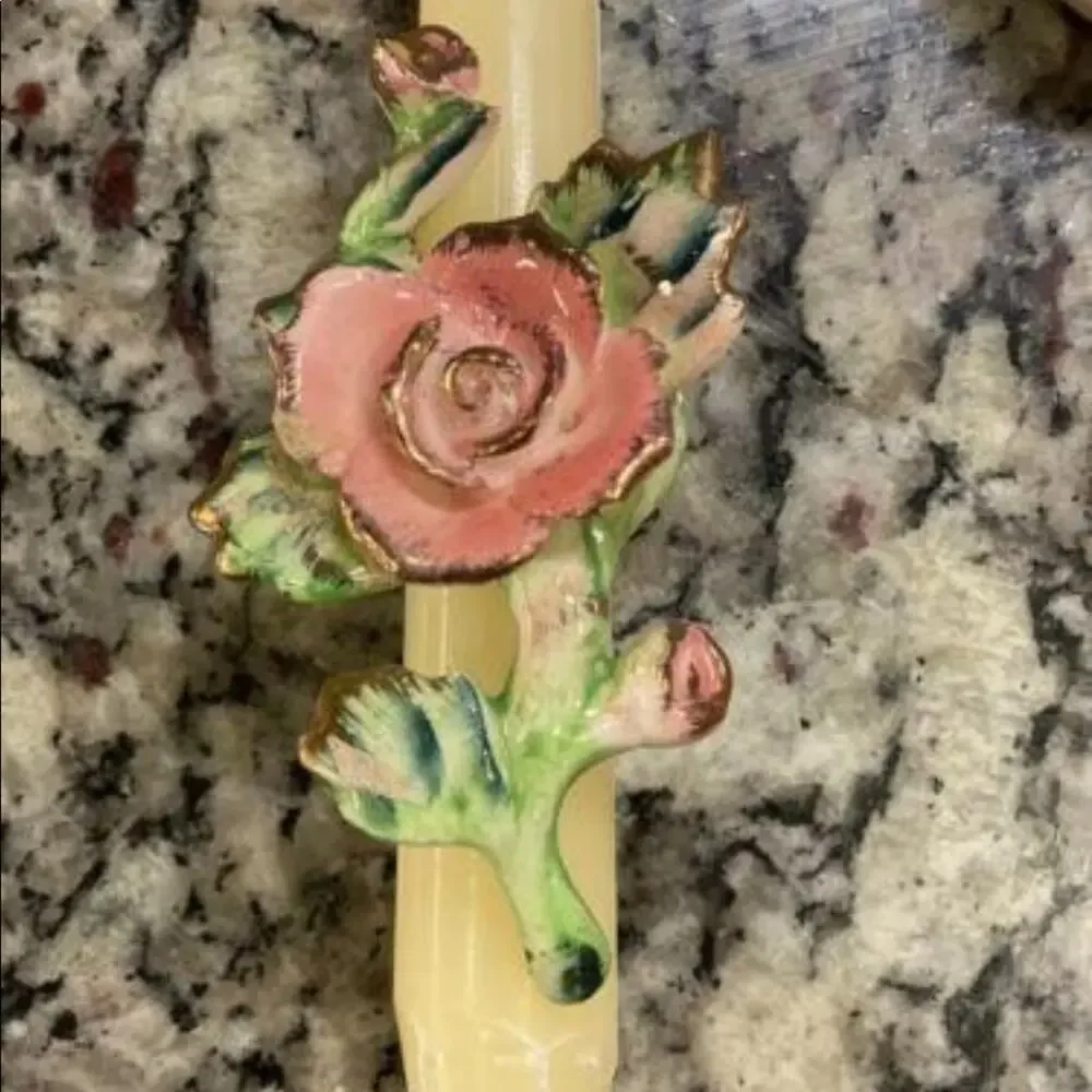 Vintage Commodore Porcelain Rose gold trim Candle base and climber